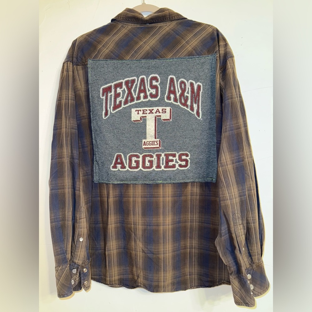 NWT OOAK UPCYCLED TEXAS A&M TEE & PEARL SNAP BUTTON DOWN SHIRT BROWN/BLUE SZ 2XL